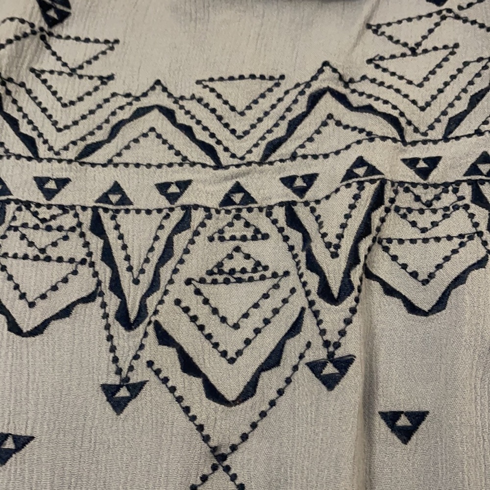Crocheted Top - Picture 4 of 5